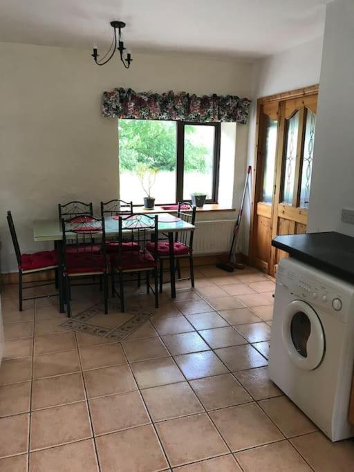 Castlegregory-Seaside 2 Bedroomed Cottage 외부 사진